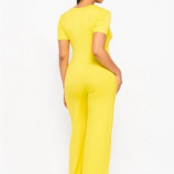 #81 Yellow Jumpsuit - Picture 4 of 4